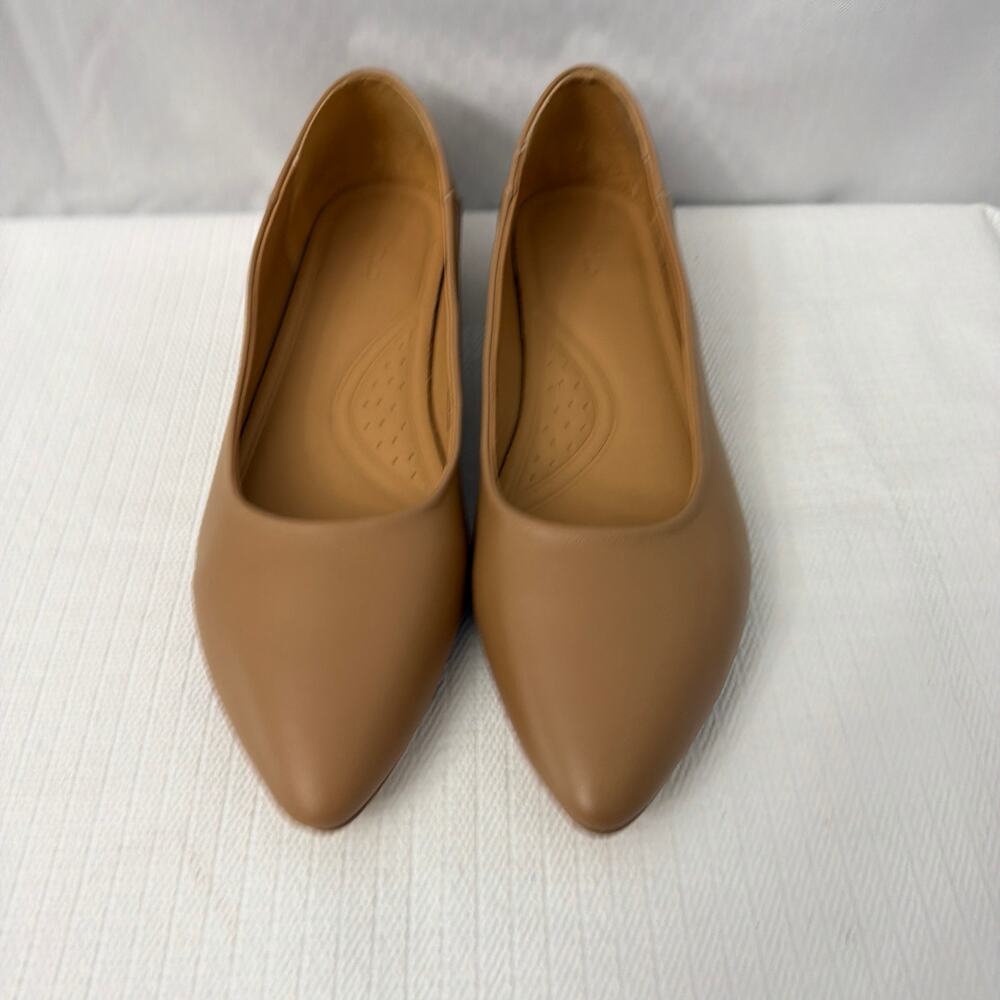 Nisolo Fina Pointed Toe Flat Shoes Womens Size 9.5 Almond Minimalist - Picture 3 of 10